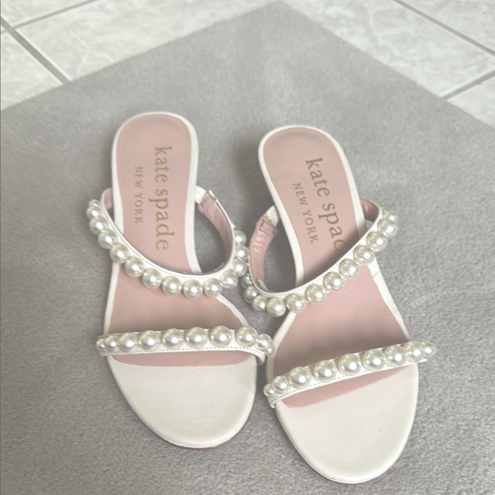Kate Spade Pink and White Pearl Sandals